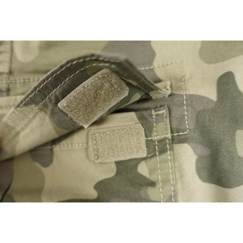 Croft Barrow Cargo Shorts Men 38 Comfort Waistband Camouflage Hits at Knee